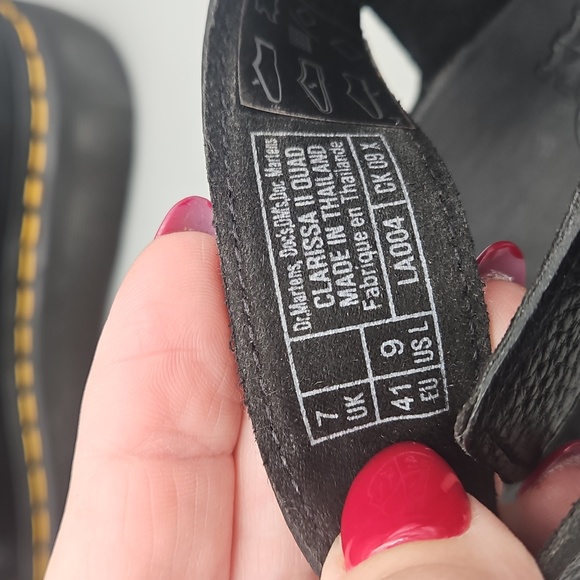 Dr. Martens CLARISSA II Quad Sandals Women 9 Black - Picture 4 of 14